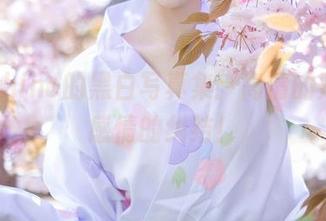 羽天shine的黑白写真集:高清的对比,感情的纠结!