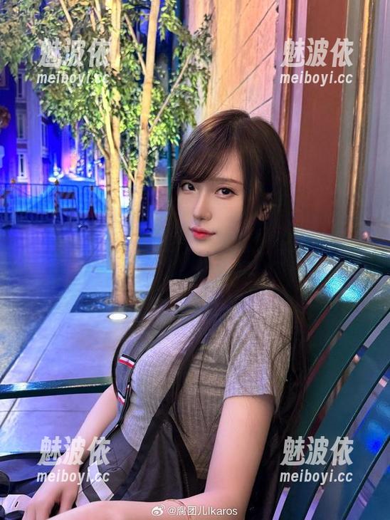 注意，腐团儿Ikaros最新图集里的尼禄·克劳狄乌斯，肯定又要引发大家的各种联想...