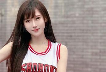 想必腐团儿Ikaros图集里的九尾狐阿狸一定很甜，别犹豫，下载就对了！
