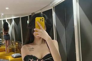 微密圈 – 图包大冒险：葛征职业装，而我只想默默抚摸