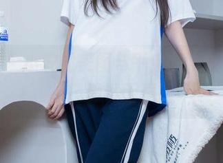 袜啵啵 – 小安的美图与平底鞋，足下轻盈，静然无声
