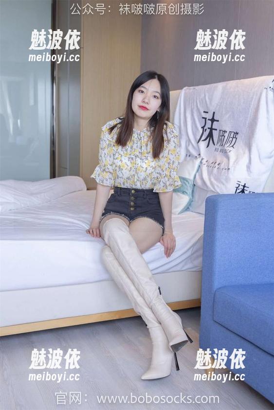 袜啵啵 - 小沫的红丝诱惑：全套写真，脚尖加固，听说踏实一点就不怕摔跤？