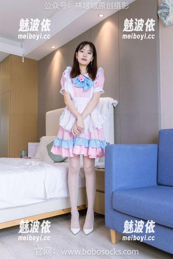 袜啵啵 - 苏苏黑丝写真——我却在想，跟这个有什么关系呢？