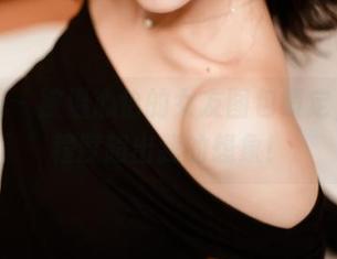 轰趴猫 – 被温心怡的女友图包锁定，开心程度超出我的想象！
