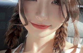 微密圈 – 陈妮妮UNI的学妹：高清照片下的校园漫游记，真是让我想起了我那段尴尬的时光…