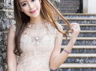青豆客 – 专属顾欣怡的内衣写真图册，有种让人想再看一遍的魔力。