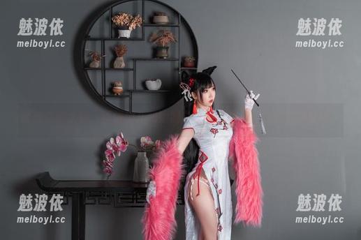诱惑来的太快，面饼仙儿和她的白色牛仔裙，让我只想被宠坏。