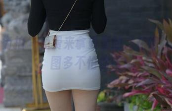 魔镜街拍 – 免费来拿曼曼的“花嫁”原图，图多不怕你慢！
